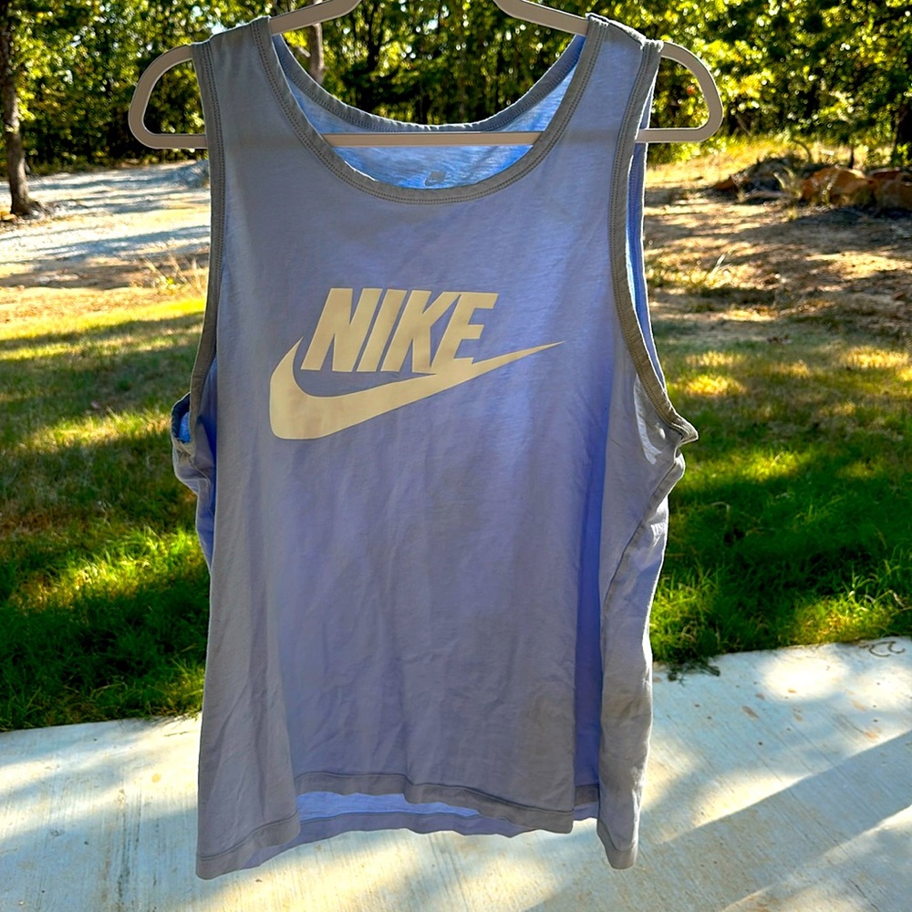 Men’s Large Nike